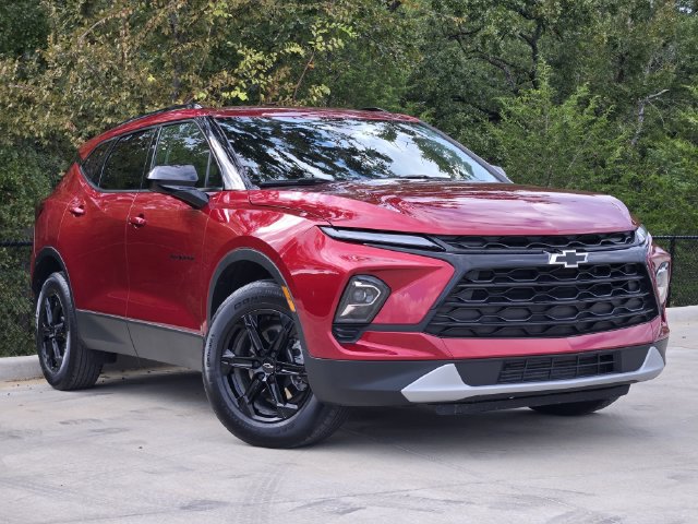 Used 2024 Chevrolet Blazer LT w/ Convenience Package FWD image 1
