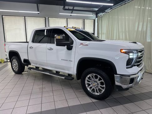 Certified 2025 Chevrolet Silverado 2500 LTZ w/ LTZ Premium Package image 2
