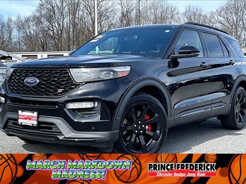 Used 2021 Ford Explorer ST w/ Equipment Group 401A image 3