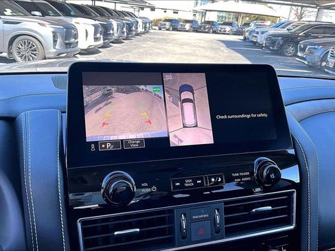 Certified 2024 INFINITI QX80 Premium Select w/ Cargo Package image 31