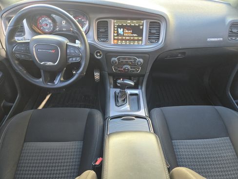 Used 2023 Dodge Charger R/T w/ Blacktop Package image 29