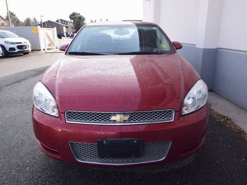 Used 2013 Chevrolet Impala LT w/ LT Sunroof Package image 4