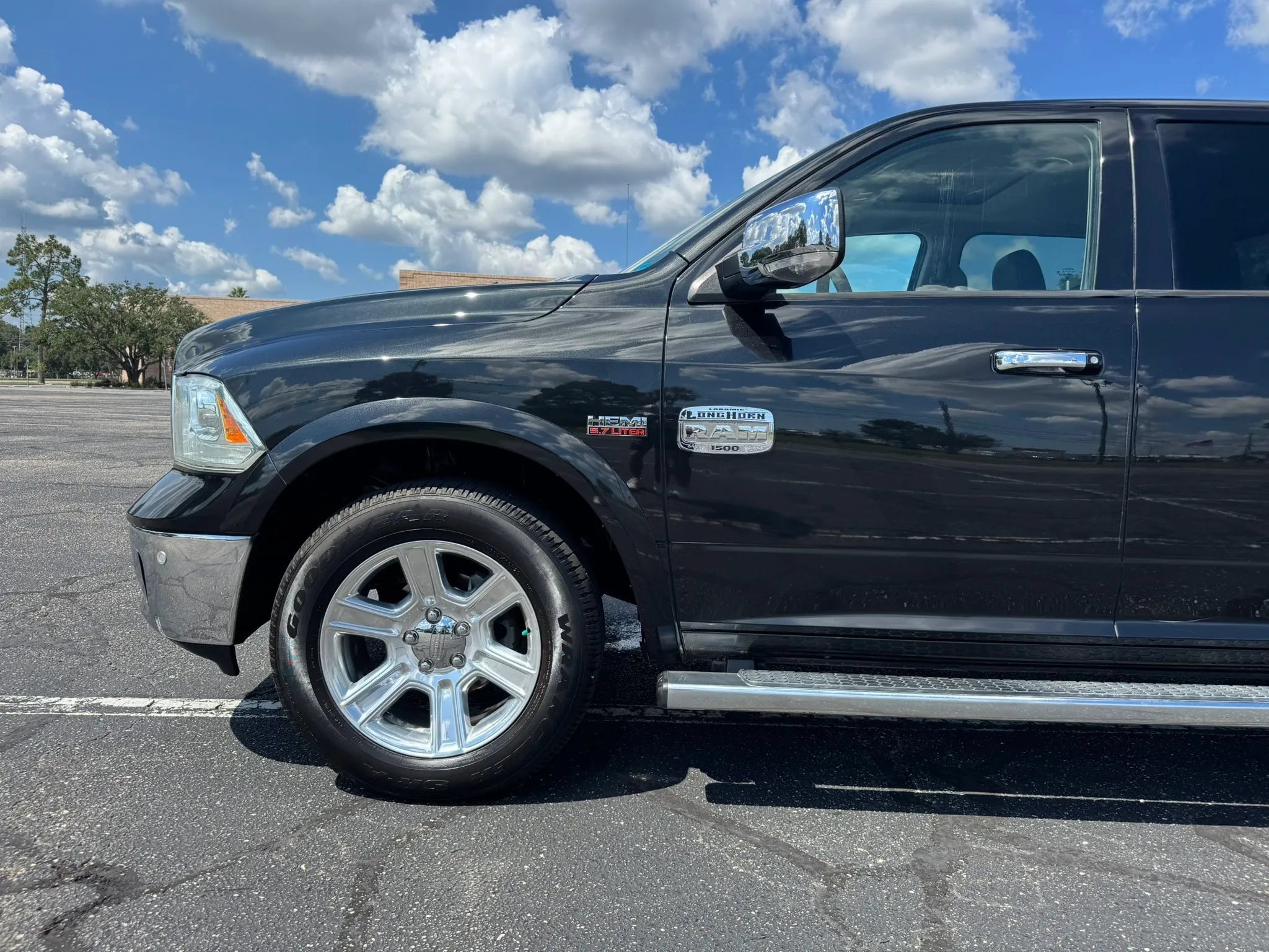 Used 2016 RAM 1500 Laramie Longhorn w/ Convenience Group RWD image 10
