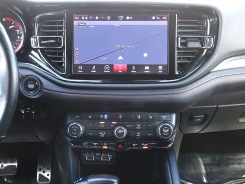 Used 2024 Dodge Durango GT image 16