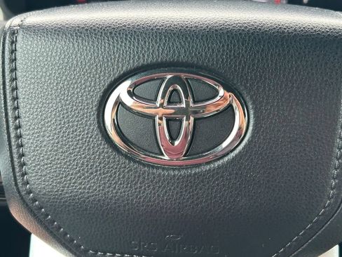 Used 2023 Toyota Tundra Capstone AWD/4WD image 46