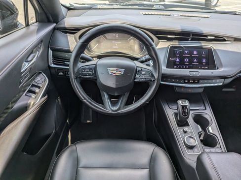 Used 2019 Cadillac XT4 Sport FWD image 17