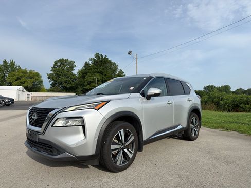 Used 2023 Nissan Rogue SL w/ SL Premium Package AWD/4WD image 7