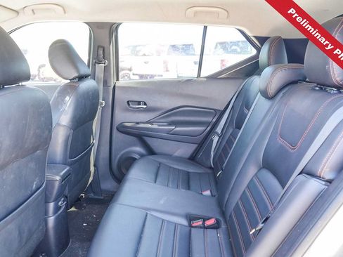 Used 2020 Nissan Kicks SR w/ SR Premium Package FWD image 12
