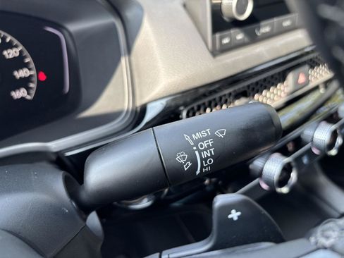 Used 2024 Honda Civic Sport image 30