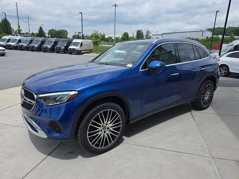 Certified 2025 Mercedes-Benz GLC 300 4MATIC image 10