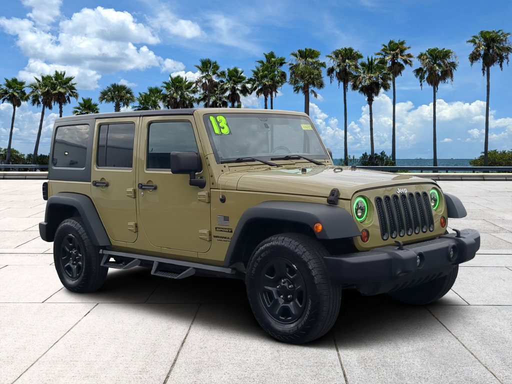 Used 2013 Jeep Wrangler Unlimited Sport AWD/4WD image 3