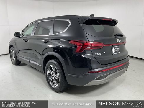 Used 2023 Hyundai Santa Fe SE image 6