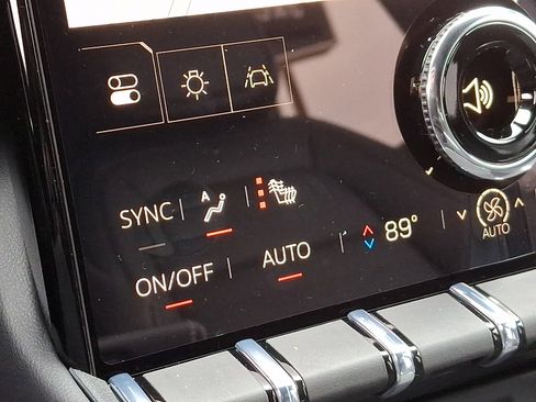 New 2026 GMC Terrain Elevation w/ Elevation Premium Package AWD/4WD image 20