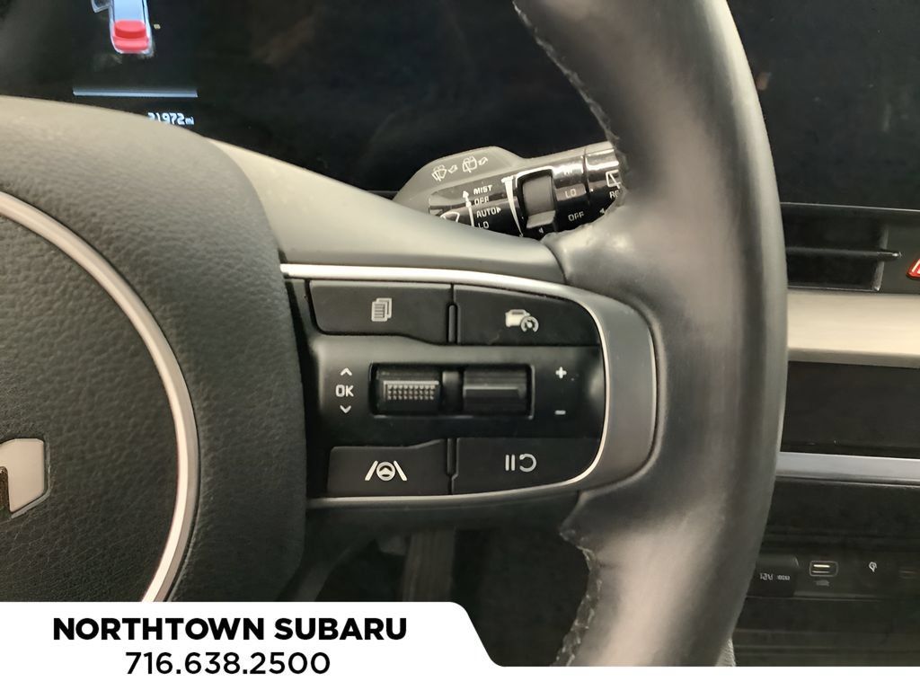 Used 2025 Kia Sportage X-Line AWD/4WD image 7