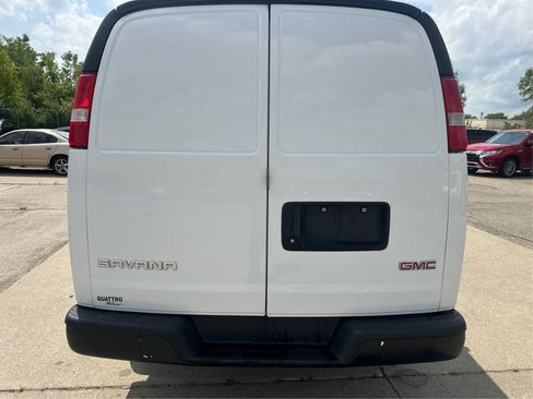 Used 2023 GMC Savana 2500 Extended w/ Driver Convenience Package RWD image 14