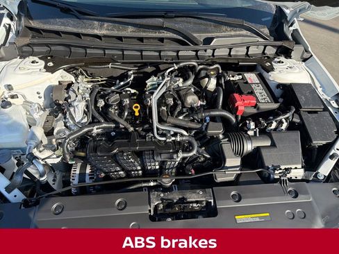 New 2025 Nissan Altima 2.5 SR image 27