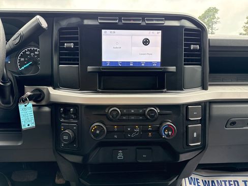 Used 2024 Ford F250 XL w/ XL Chrome Package AWD/4WD image 24