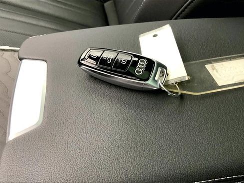 Certified 2022 Audi A6 Premium Plus w/ Premium Plus Package image 11