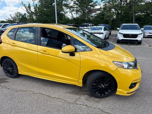 Used 2018 Honda Fit Sport image 16