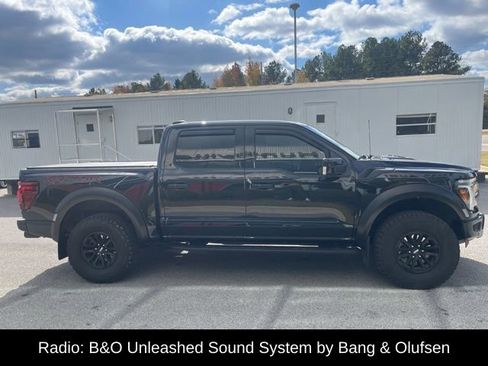 Used 2025 Ford F150 Raptor image 4