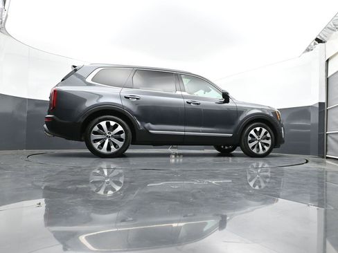Used 2020 Kia Telluride S AWD/4WD image 29