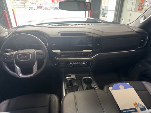 Certified 2025 GMC Sierra 1500 SLT w/ SLT Premium Plus Package image 13