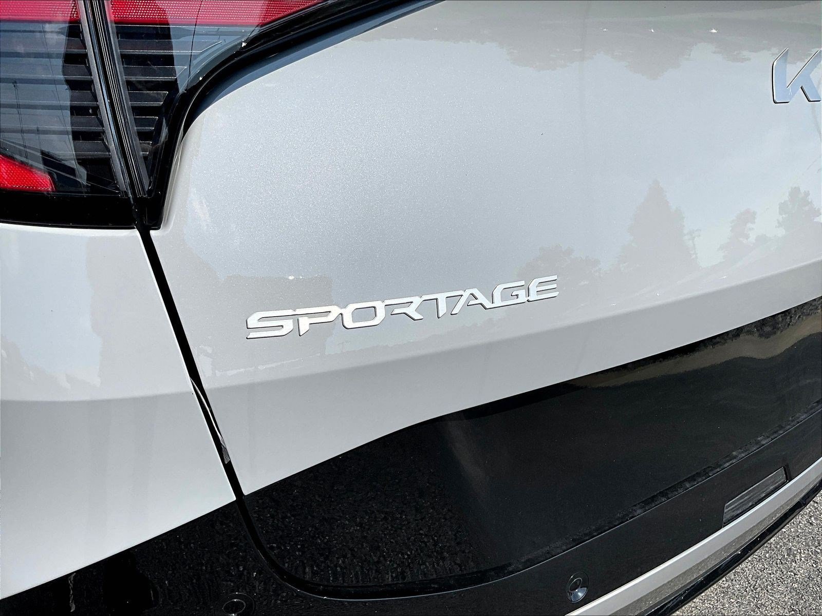 New 2026 Kia Sportage SX AWD/4WD image 14