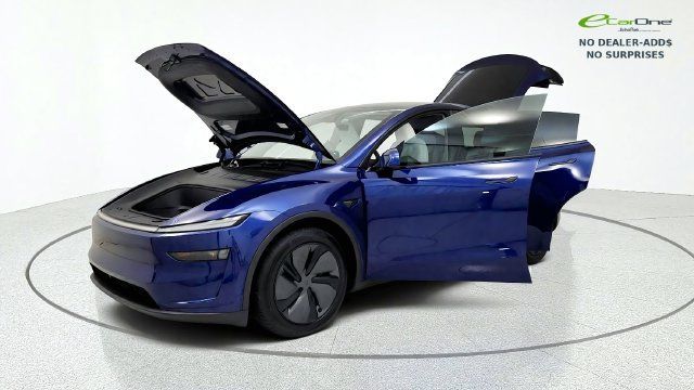 Used 2026 Tesla Model Y AWD image 14