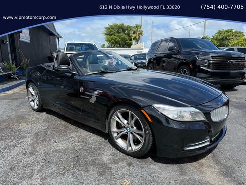 Used 2014 BMW Z4 sDrive35i image 3
