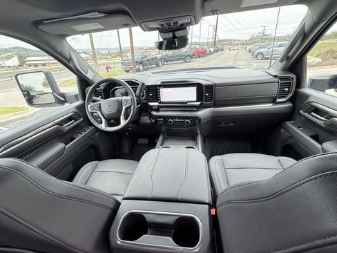 Certified 2024 Chevrolet Silverado 2500 LTZ w/ LTZ Plus Package image 8