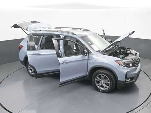 Used 2024 Honda Passport TrailSport image 78