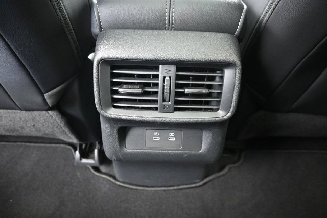 Certified 2025 Nissan Murano SL w/ Cargo Package AWD/4WD image 30