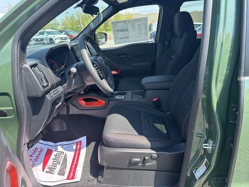 New 2026 Nissan Frontier PRO-4X w/ Pro-4x Convenience Package AWD/4WD image 10