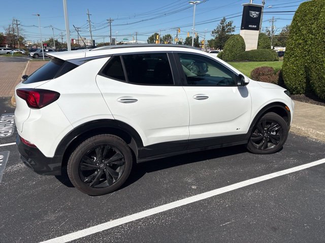 Used 2026 Buick Encore GX Sport Touring w/ Comfort Package AWD/4WD image 4