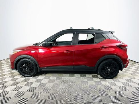 Used 2021 Nissan Kicks SR w/ Interior Electronics Package FWD image 6