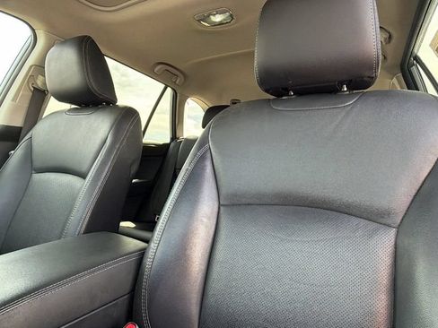 Used 2018 Subaru Outback 2.5i Limited AWD/4WD image 11