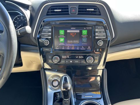Used 2021 Nissan Maxima Platinum w/ Sport Mat Group image 30