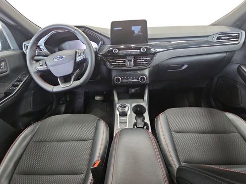 Used 2025 Ford Escape ST-Line AWD/4WD image 8