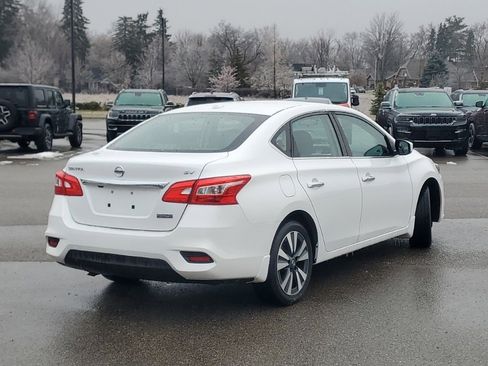 Used 2019 Nissan Sentra SV w/ Special Edition Package image 2