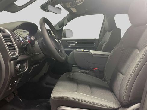 Used 2025 RAM 1500 Big Horn AWD/4WD image 11