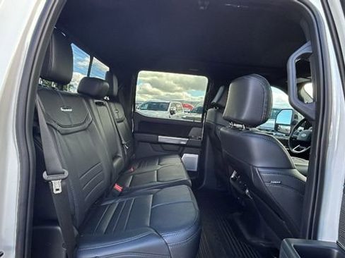 Certified 2025 Ford F450 Platinum w/ FX4 Off-Road Package image 13