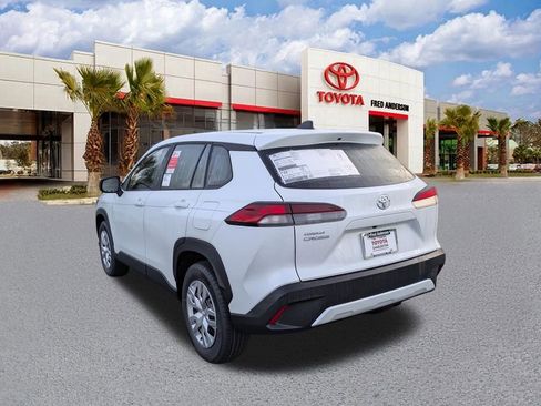 New 2026 Toyota Corolla Cross L image 7