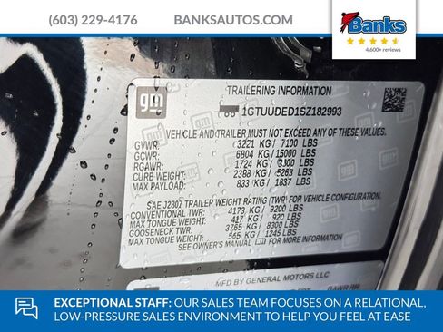 Certified 2025 GMC Sierra 1500 SLT image 11