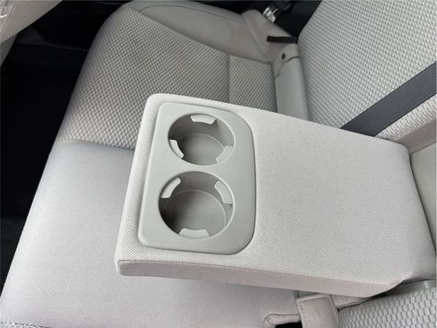 Used 2018 Subaru Forester 2.5i Premium image 35