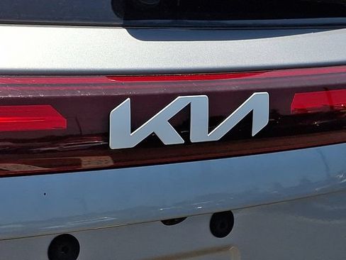 Used 2024 Kia Seltos LX AWD/4WD image 29
