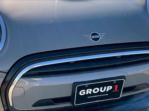 Used 2022 MINI Cooper 2-Door Hardtop image 26
