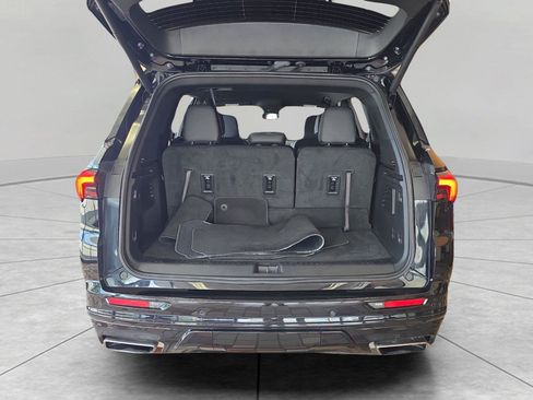 Used 2026 Buick Enclave Sport Touring AWD/4WD image 13