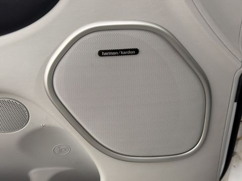 Used 2018 Jeep Grand Cherokee Summit AWD/4WD image 28