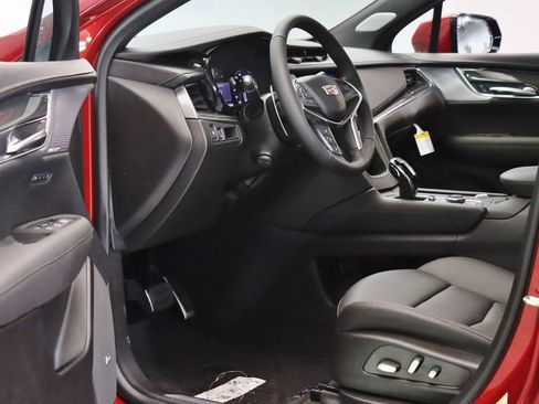 Used 2023 Cadillac XT5 Sportv AWD/4WD image 15