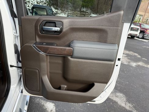 Used 2021 GMC Sierra 1500 Denali image 21